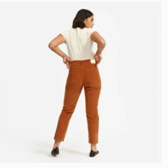 Everlane - Baby Cheeky Straight Corduroy Pants Cropped | Size 27 | Acorn - Picture 3 of 14